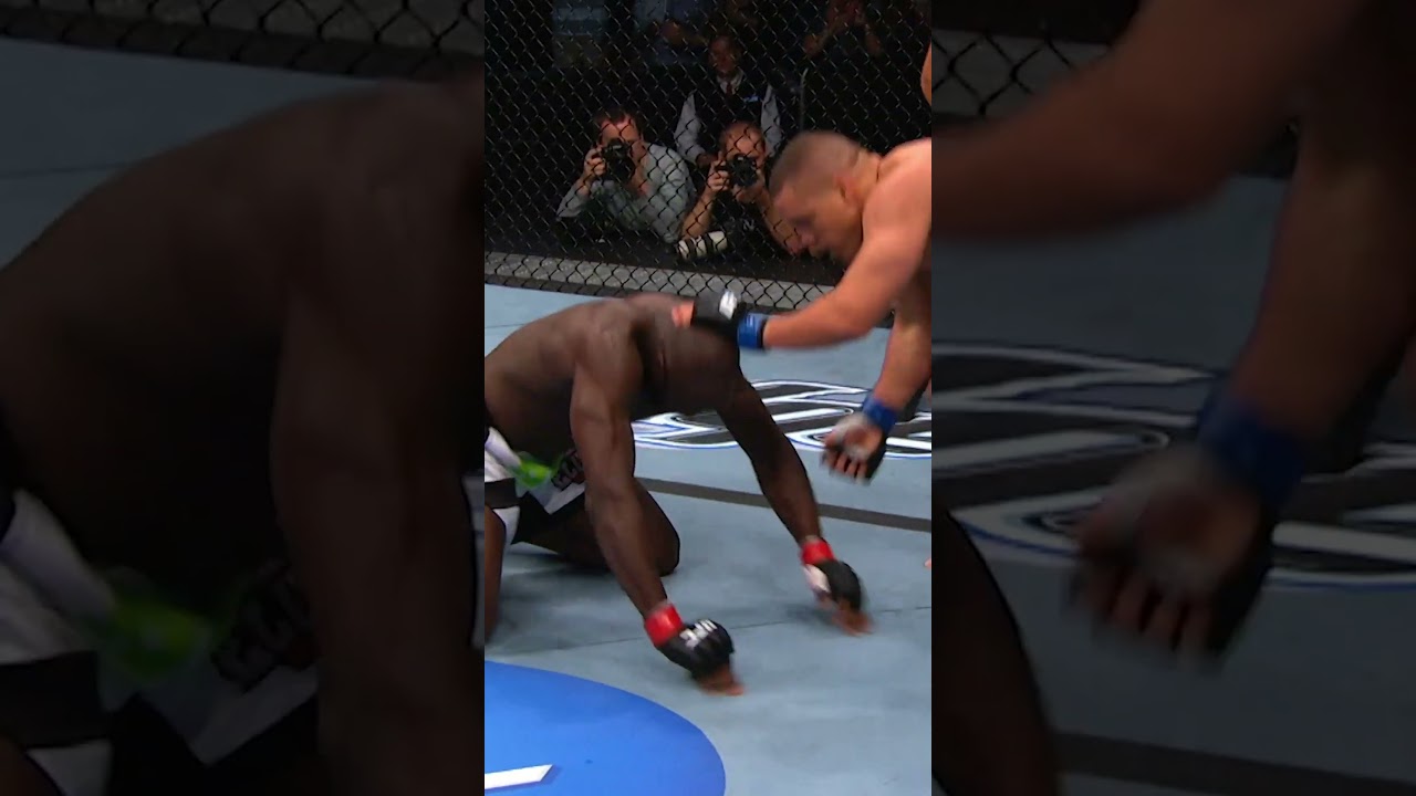 Kongo pulled out the reverse card ↩️ #shorts #ufcindia