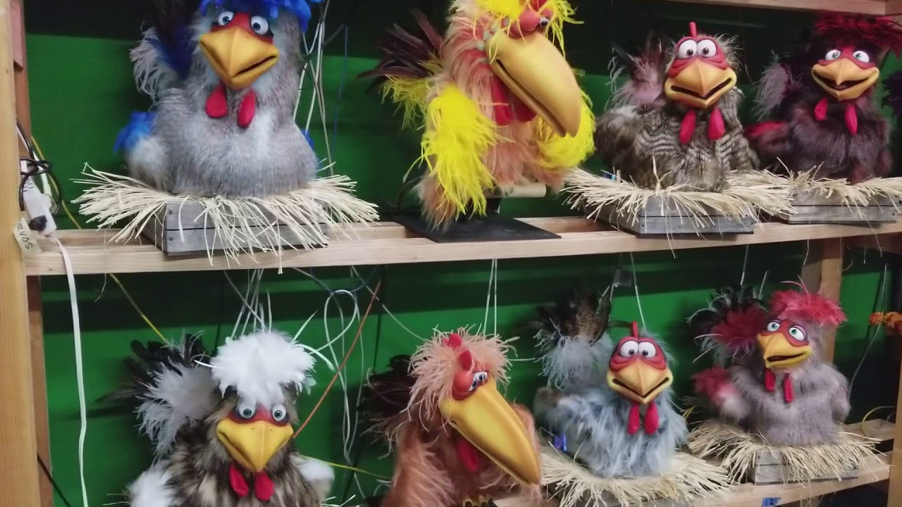 SWEET CAROLINE - Animatronic Chickens