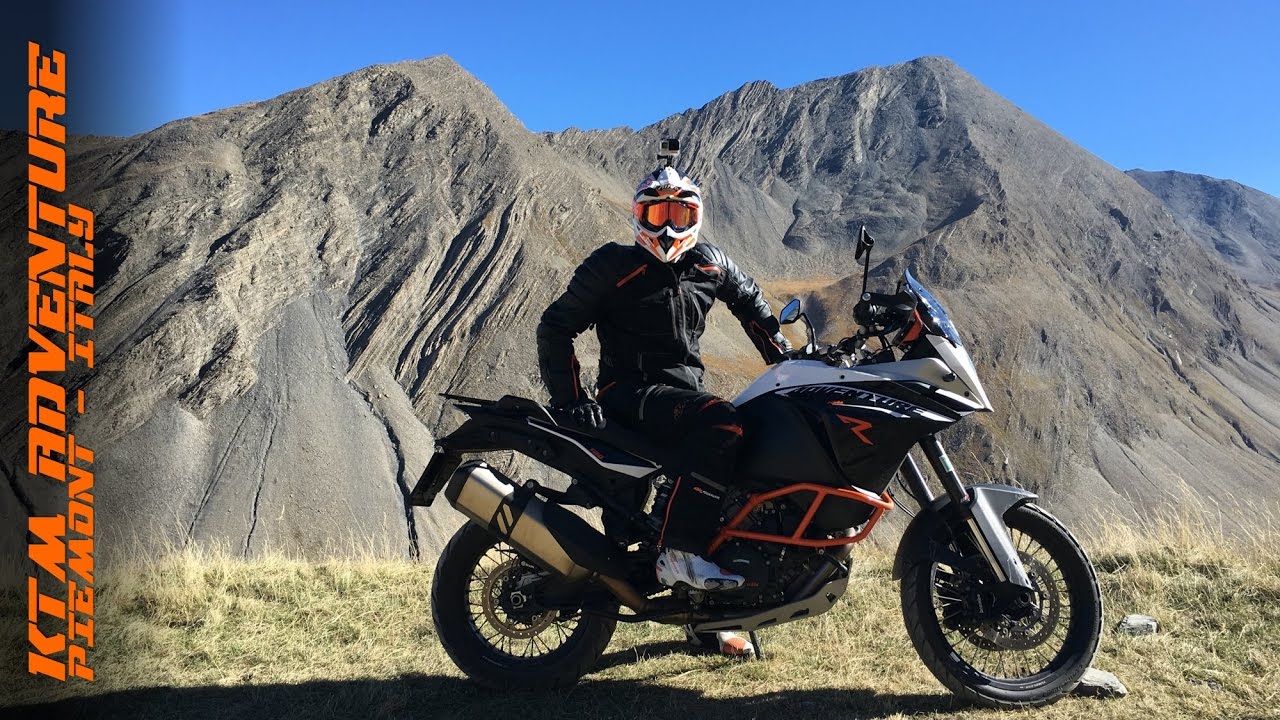 KTM 1190 ADVENTURE R // THE WORLD IS YOUR PLAYGROUND