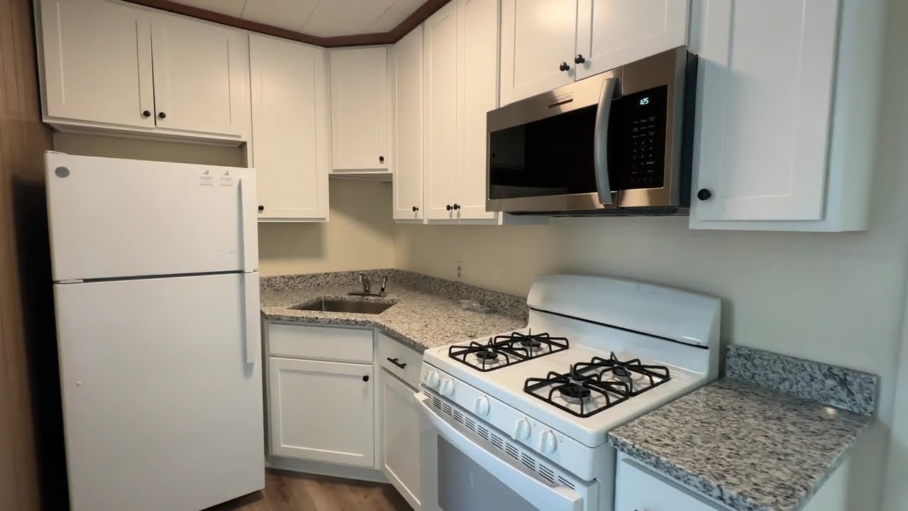 205 South Willow, Apt D, Harrisonburg, VA 22801