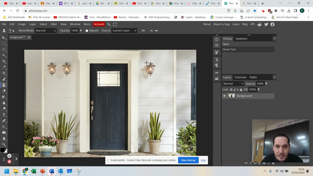 Lesson 2 - Photopea - Clone tool - How to clone parts of the image