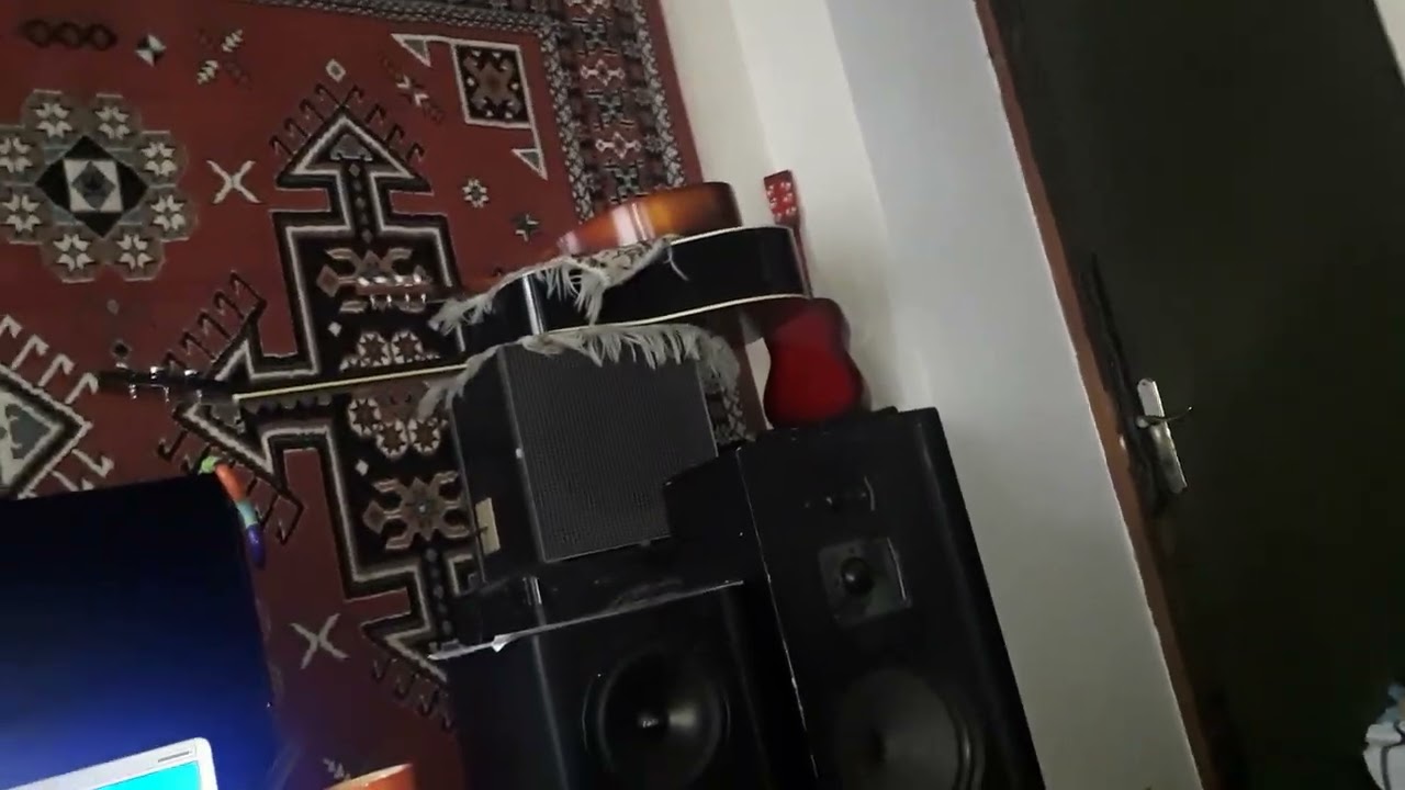 HECO SMS 750, classic melody, akai am 2400, FOCUSRITE SAFFIRE 6 usb, редко колонки играют классику