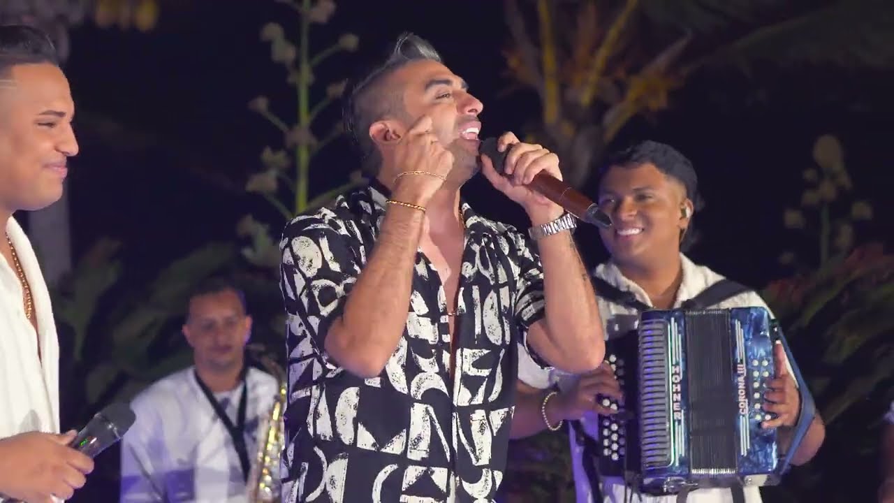 NI DE AQUÍ A LA ESQUINA (Cover) - Edgar Andres X Che Gonzalez