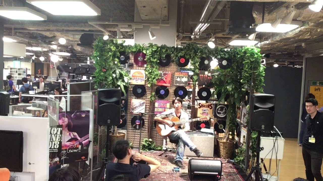 カネコチハル　HOTLINE2018 島村楽器梅田ロフト店