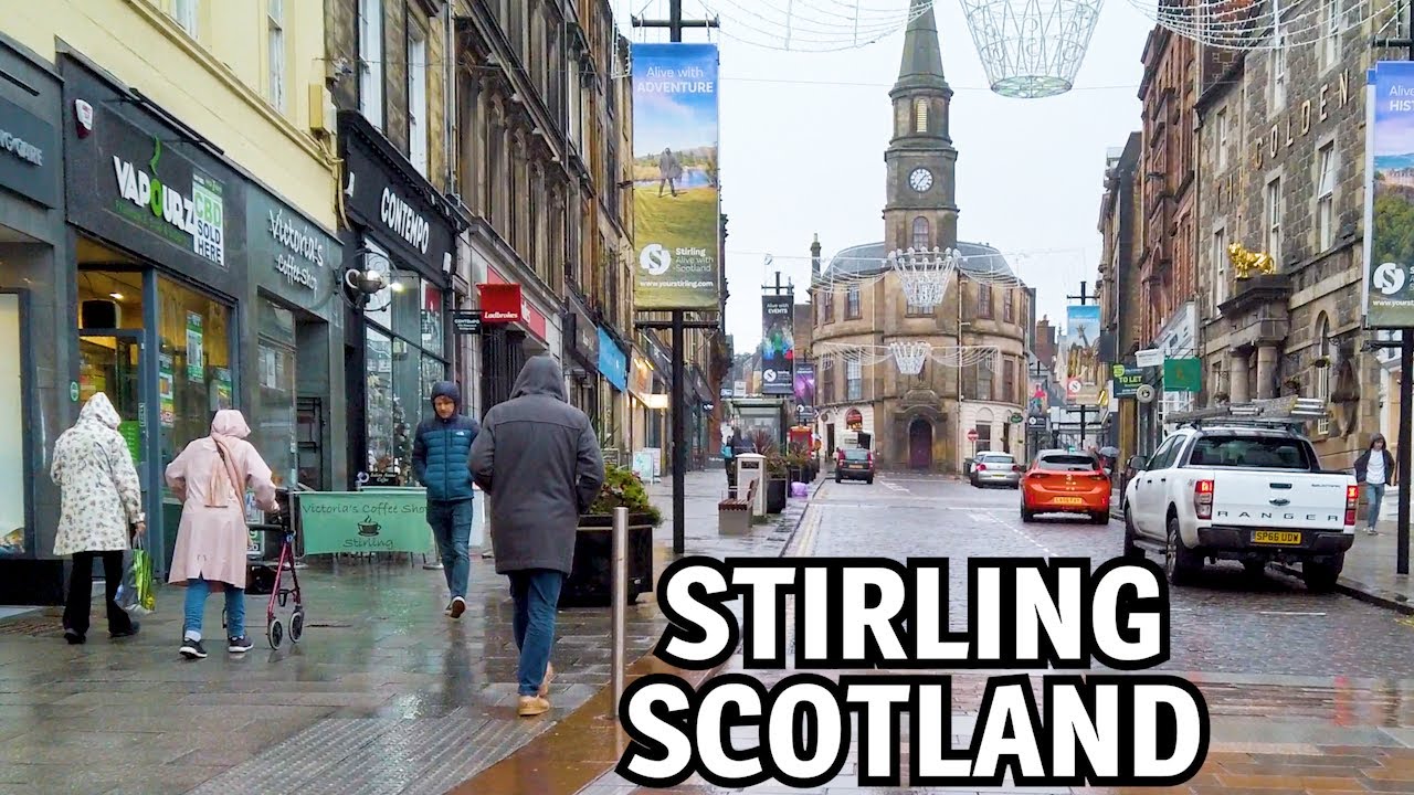 Rainy Walk in Stirling - Scotland