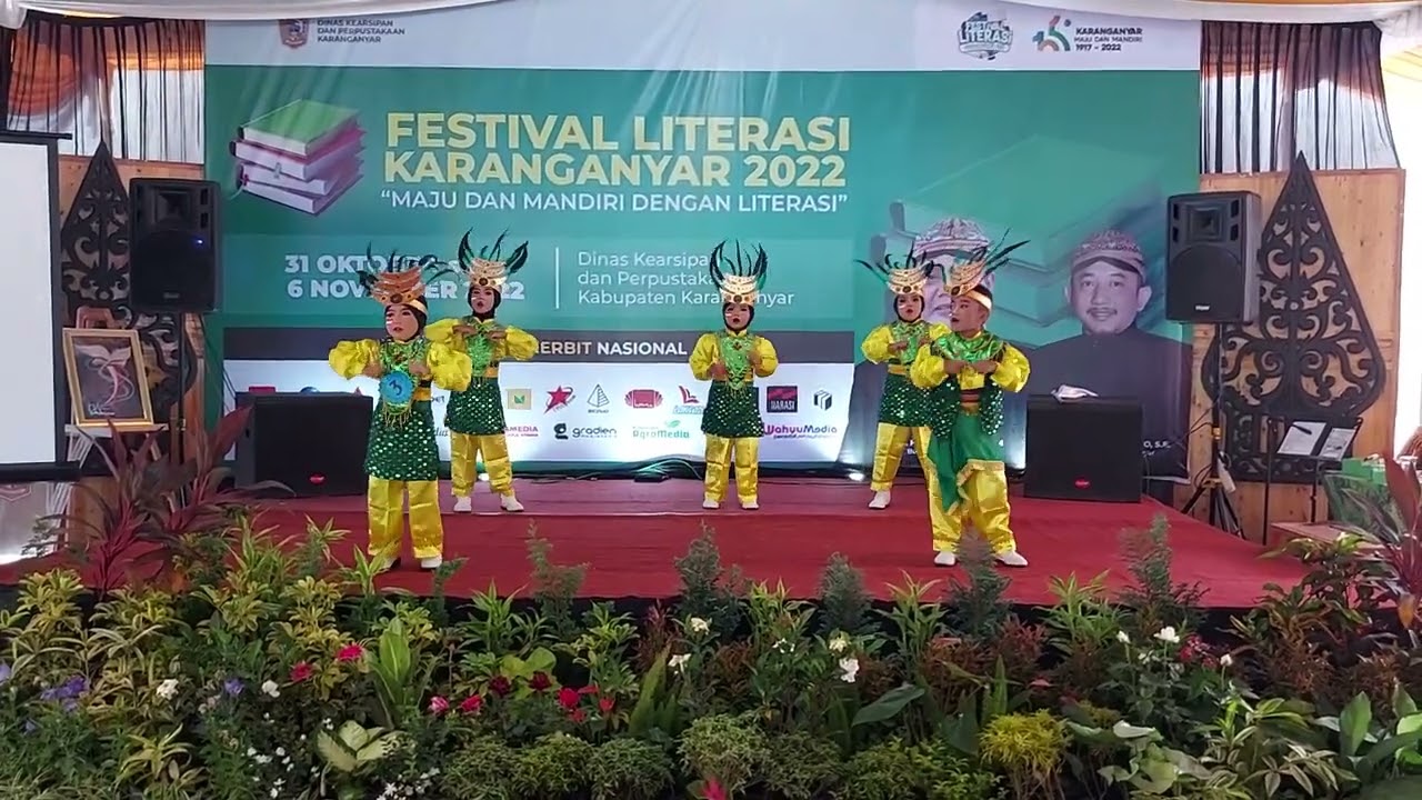 Lomba gerak dan lagu sekabupaten Karanganyar..Alhamdulilah dapat juara Harapan 1..Tk Aba nangsri..