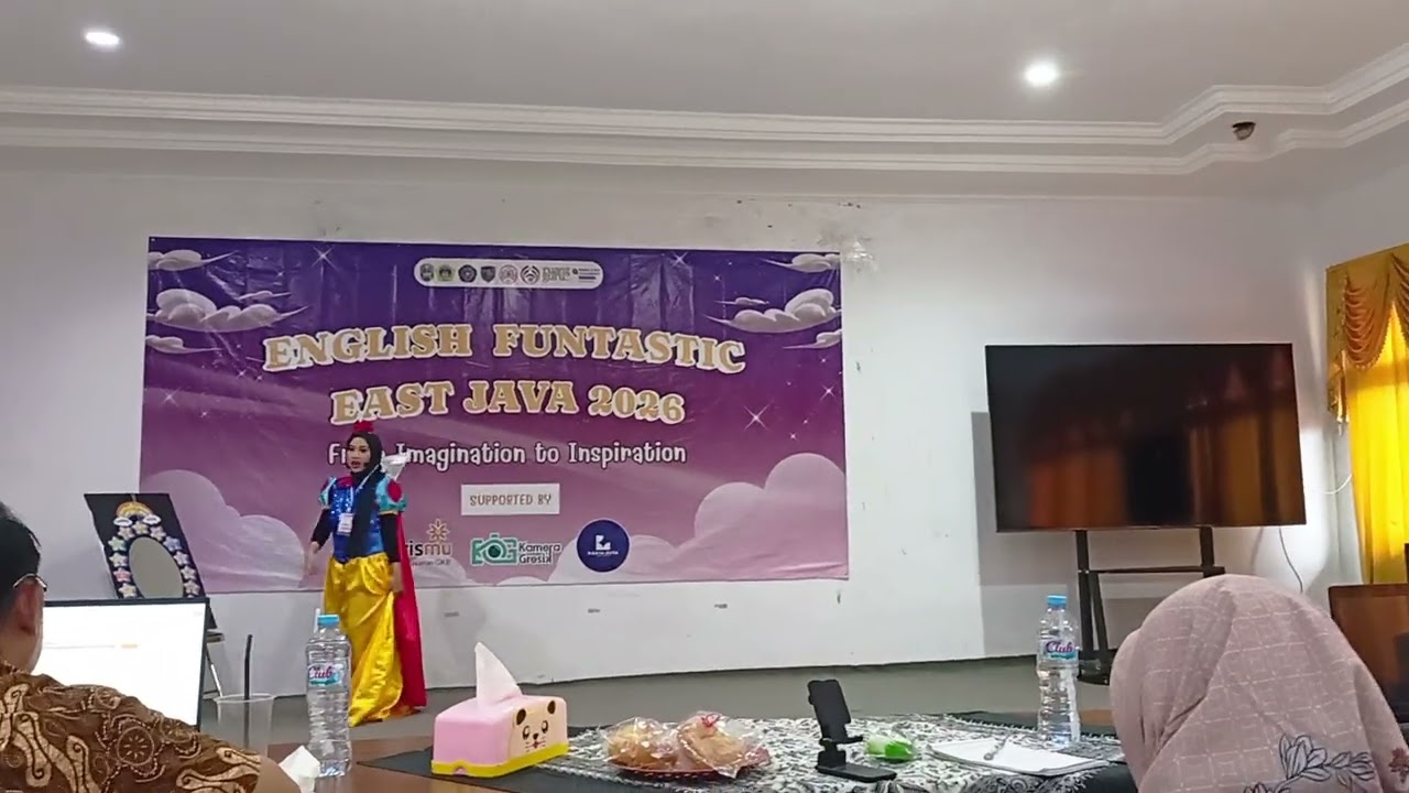 STORY TELLING | Talitha Nabilah (5A) | Snow White and The Seven Dwarfs