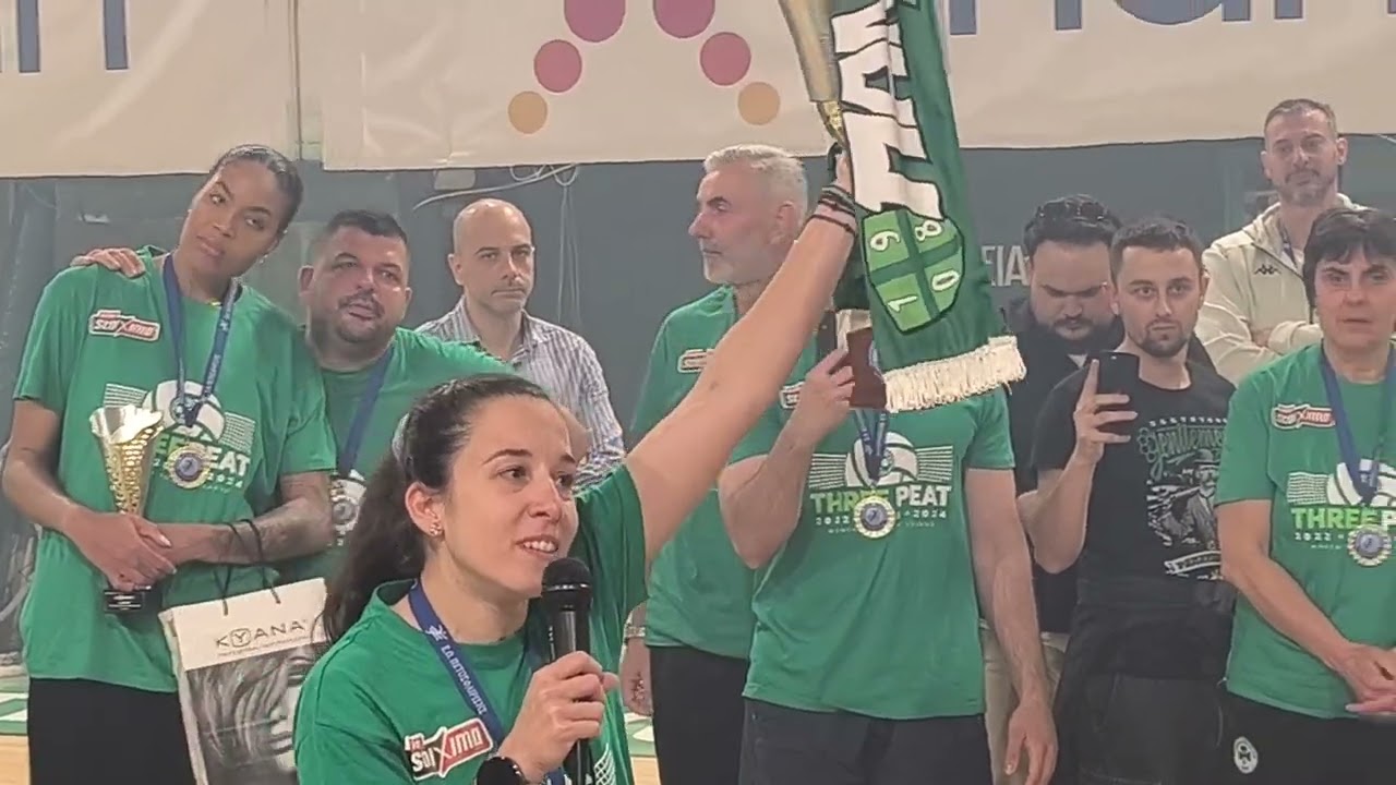 Συγκίνησε η Πέννυ Ρόγκα: Ραντεβού του χρόνου για νταμπλ
