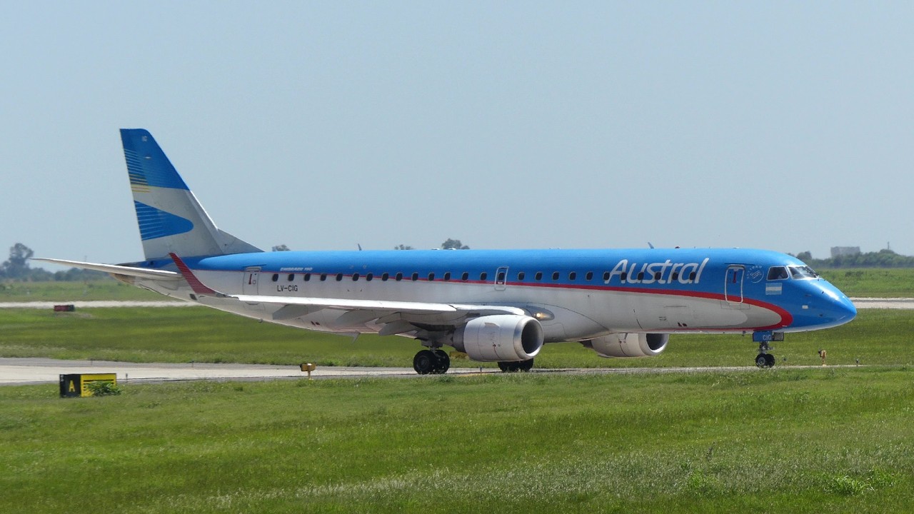 Aerolíneas Argentinas Embraer 190 LV-CIG | Despegue desde Cordoba por Pista 01