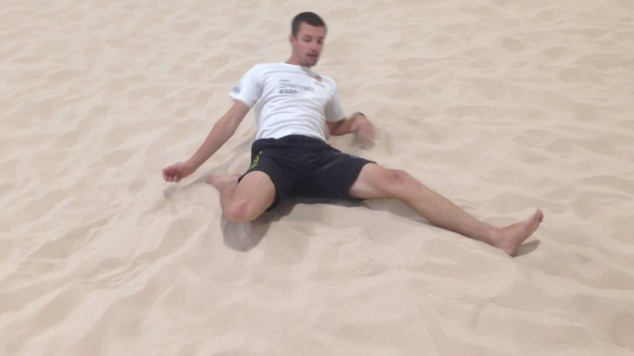 Школа пляжного волейбола BVC: Разминка с Дмитрием Карповым. Часть 1, растяжка