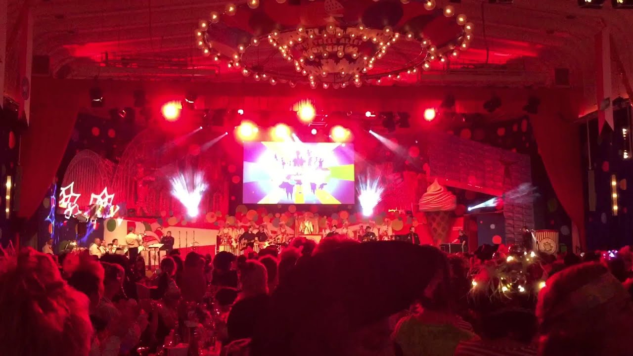 Damensitzung der Prinzen-Garde im G&uuml;rzenich