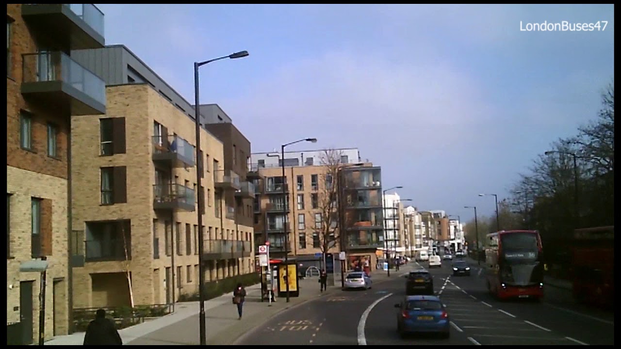 Route 436: Battersea Park Station - Lewisham, Shopping Centre