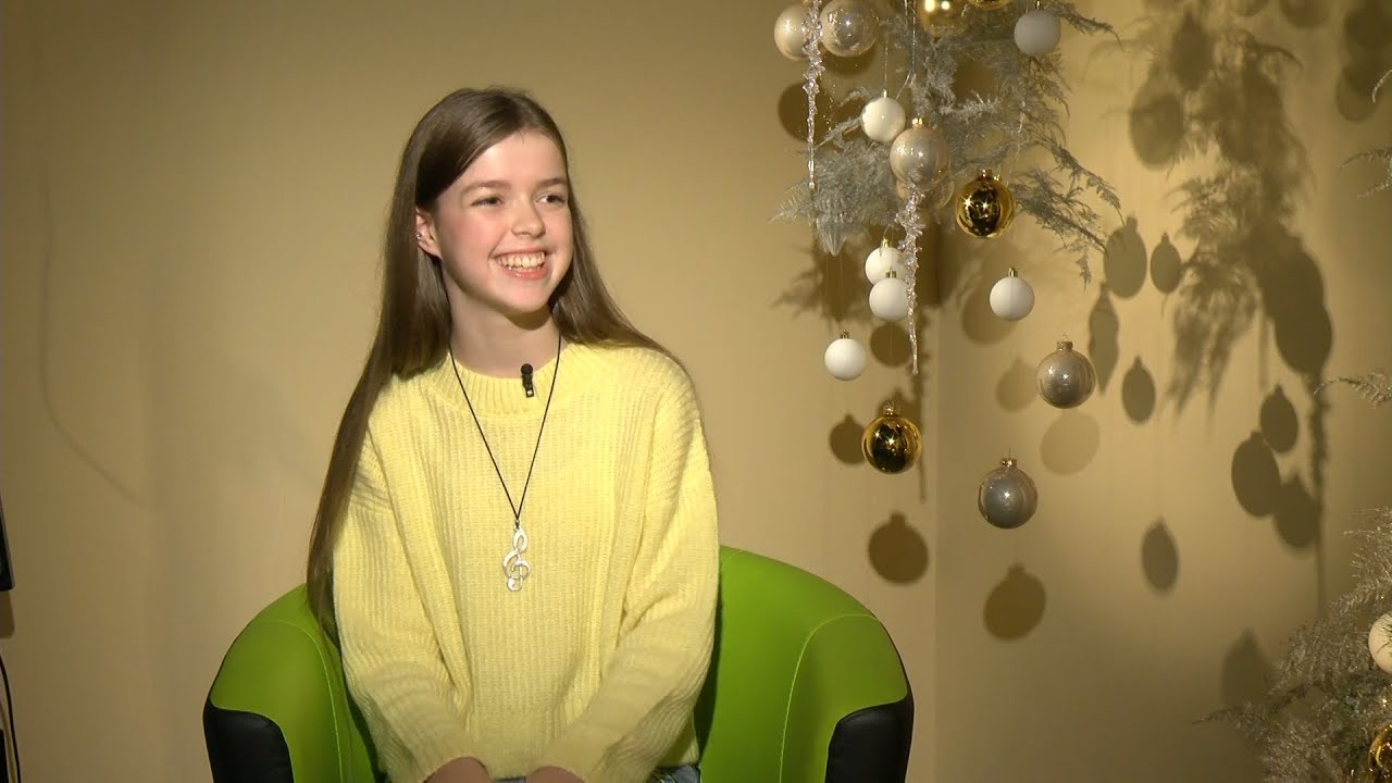 Večerni pomenek: gostja Eva Brumen Košar - pevka iz Skok - 12.12.2023