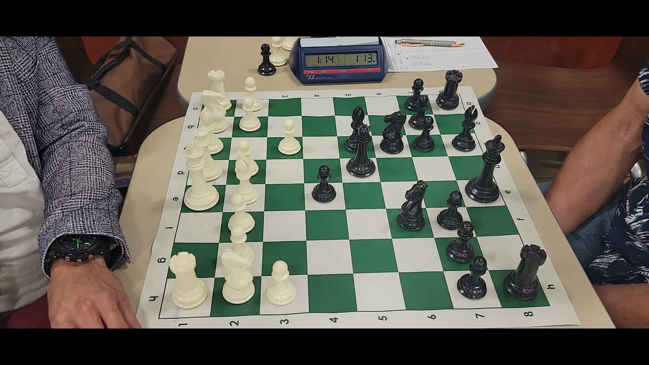 Club player @chess1600  live tournament October 6 2023 game 4