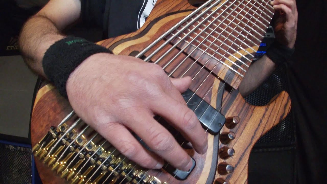 TRACE ELLIOT - TRANSIT B BASS Preamp with 11 String Conklin bass. Song play through of Sanctuary