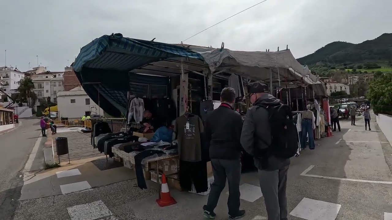 Mercadillo de Tolox - M&aacute;laga -