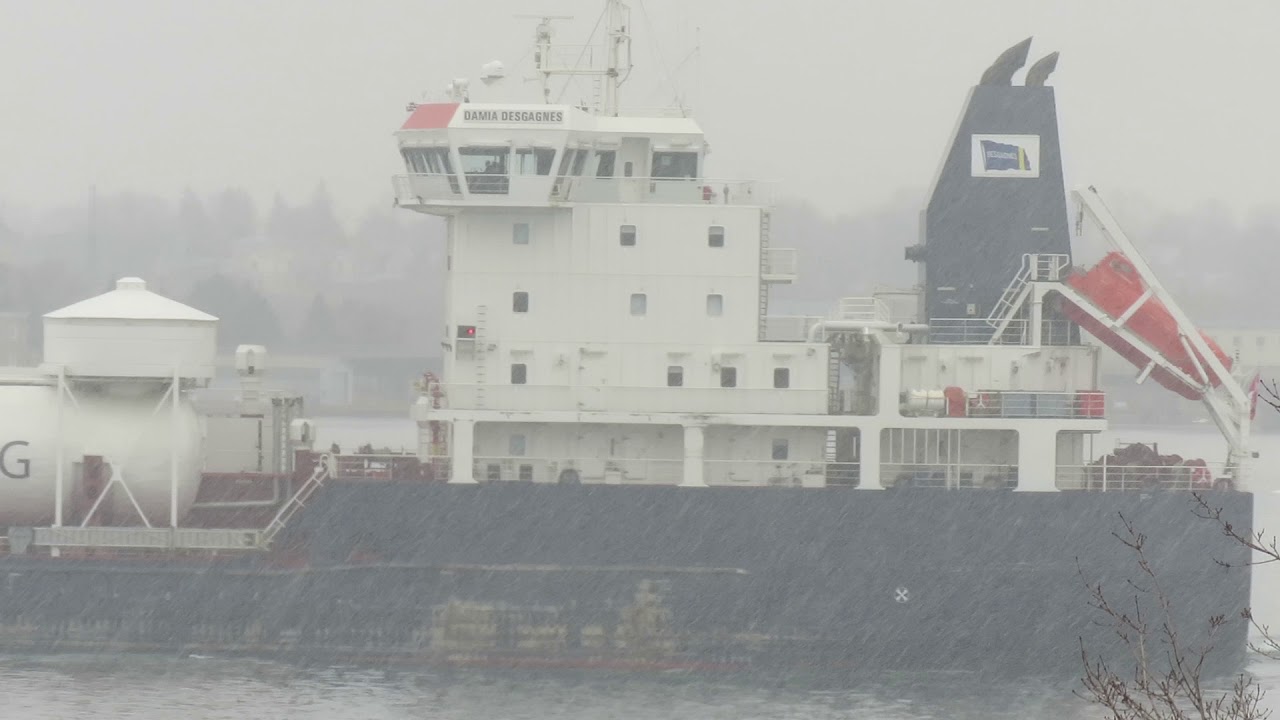 M/T Damia Desgagnes asphalt bitumen tanker down St Lawrence Seaway at Prescott ON.