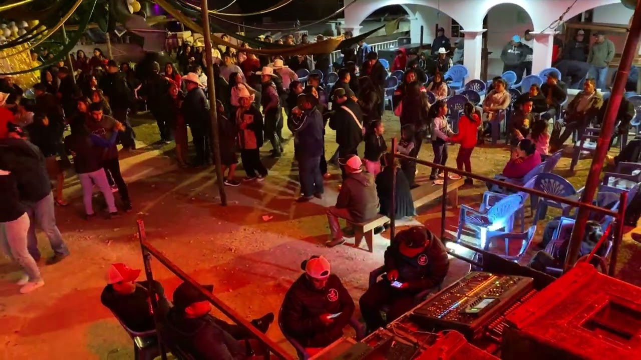 MI RUMBA CHA CHA.  EN VIVO 