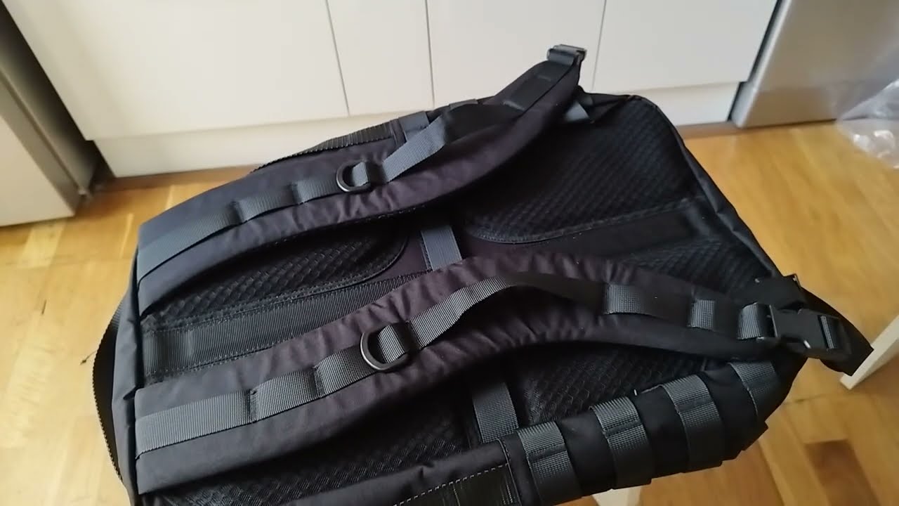 Рюкзак NITECORE BP23 PRO распаковка