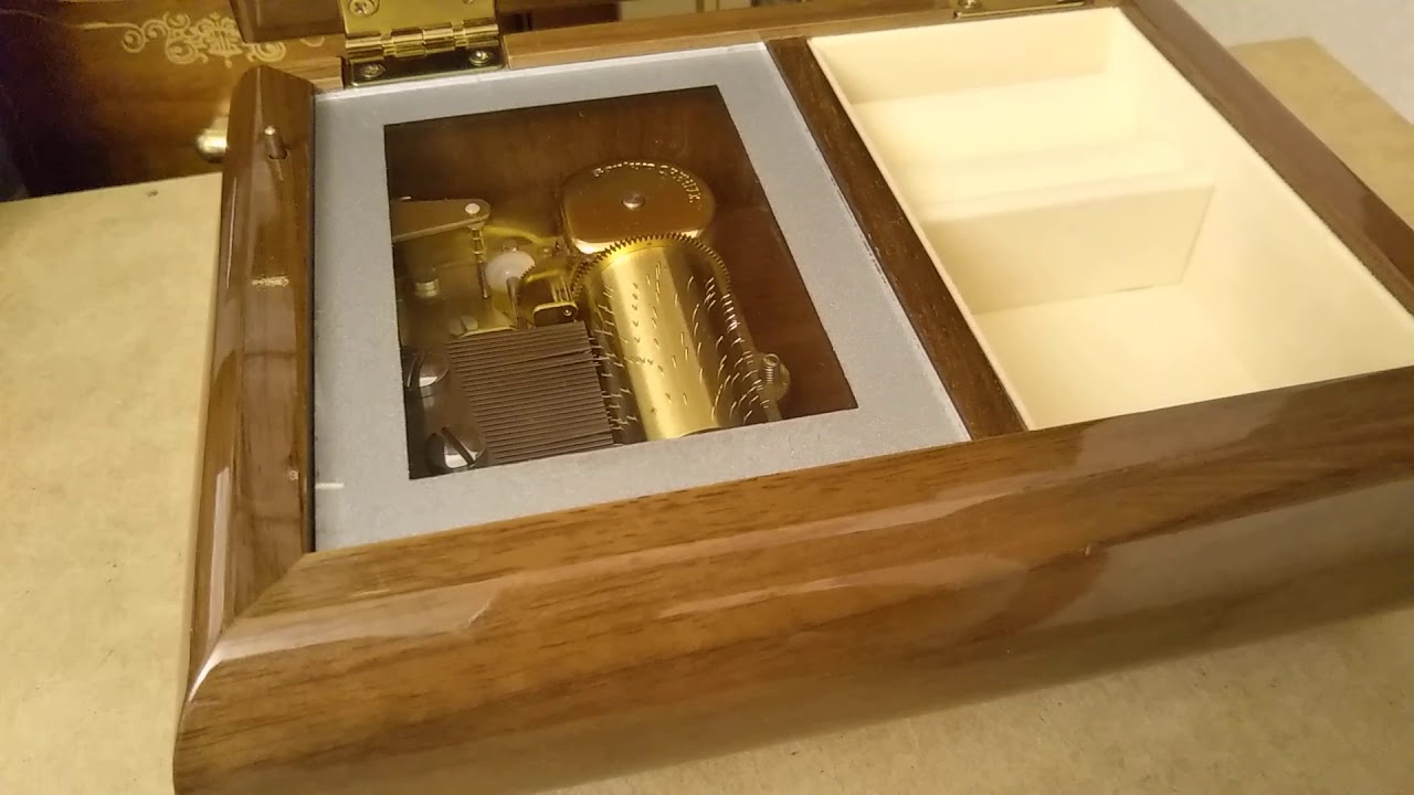 Over the Rainbow / Music Box