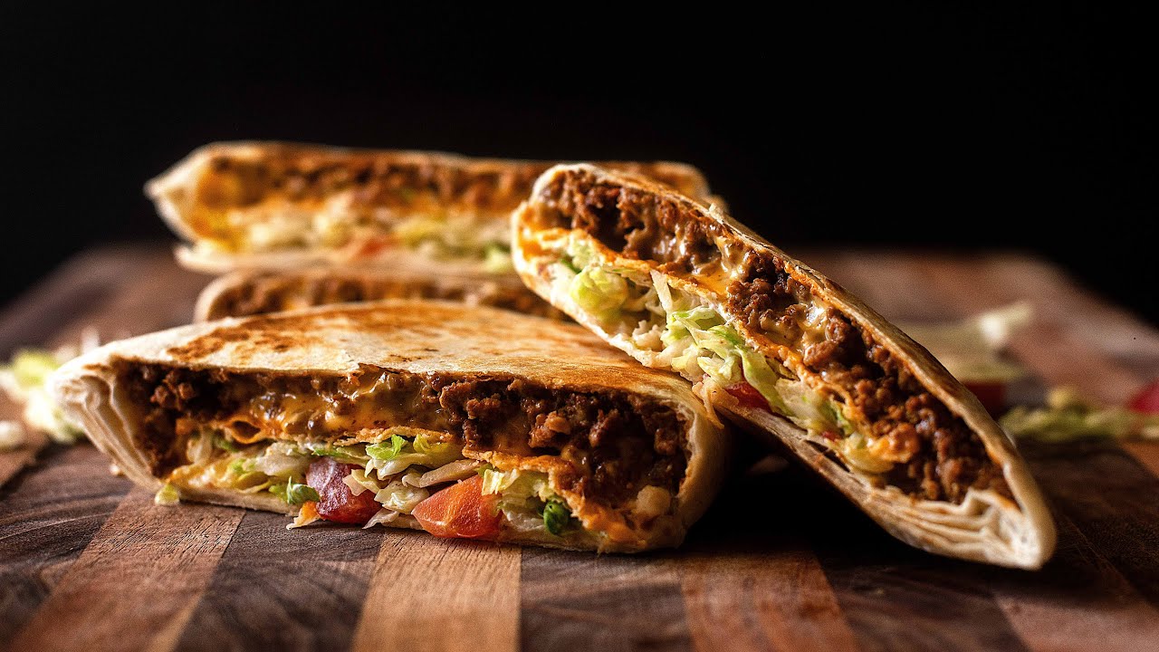 Рецепт приготовления хрустящего ролла «Crunchwrap Supreme» в стиле Taco Bell в домашних условиях!