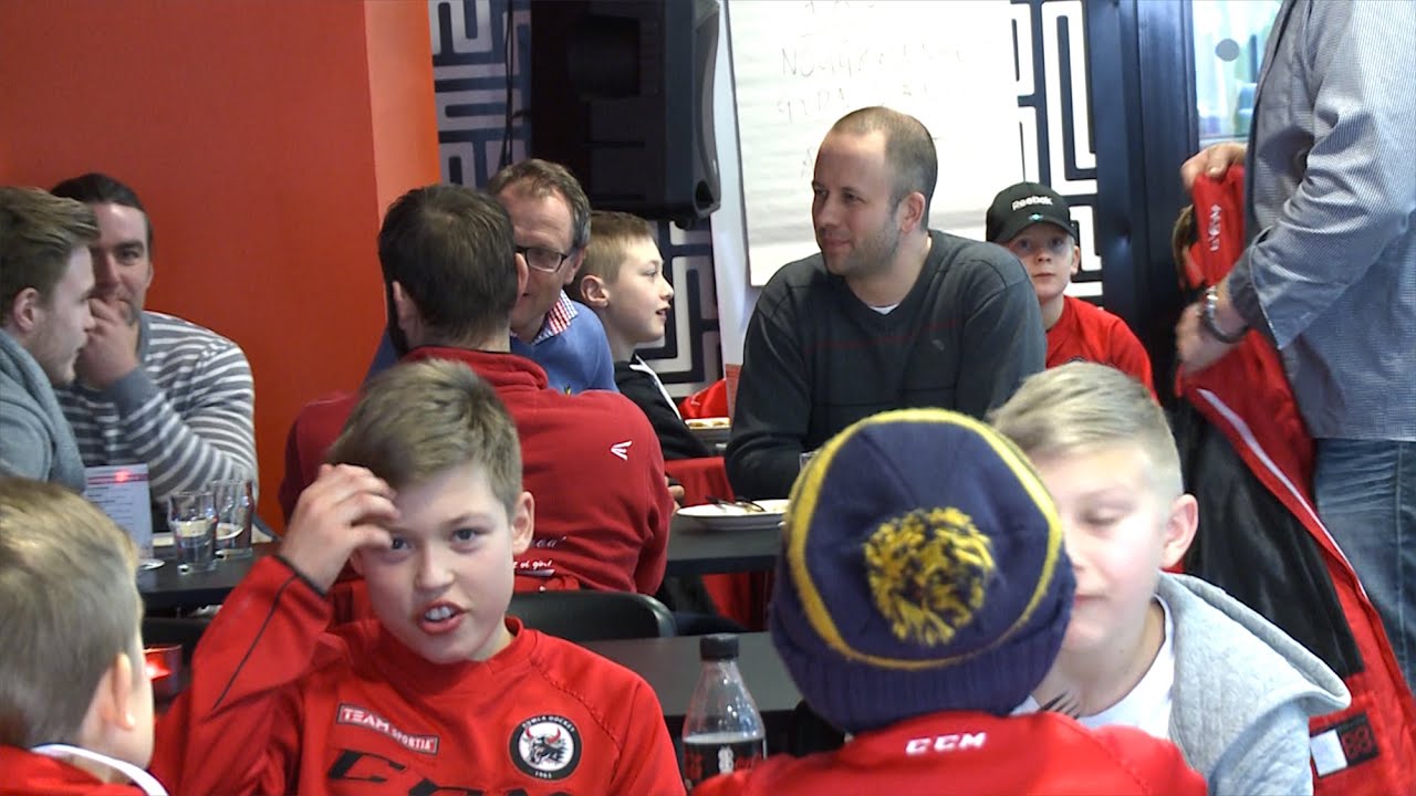 Kumla Hockey Ungdom på besök i Behrn Arena