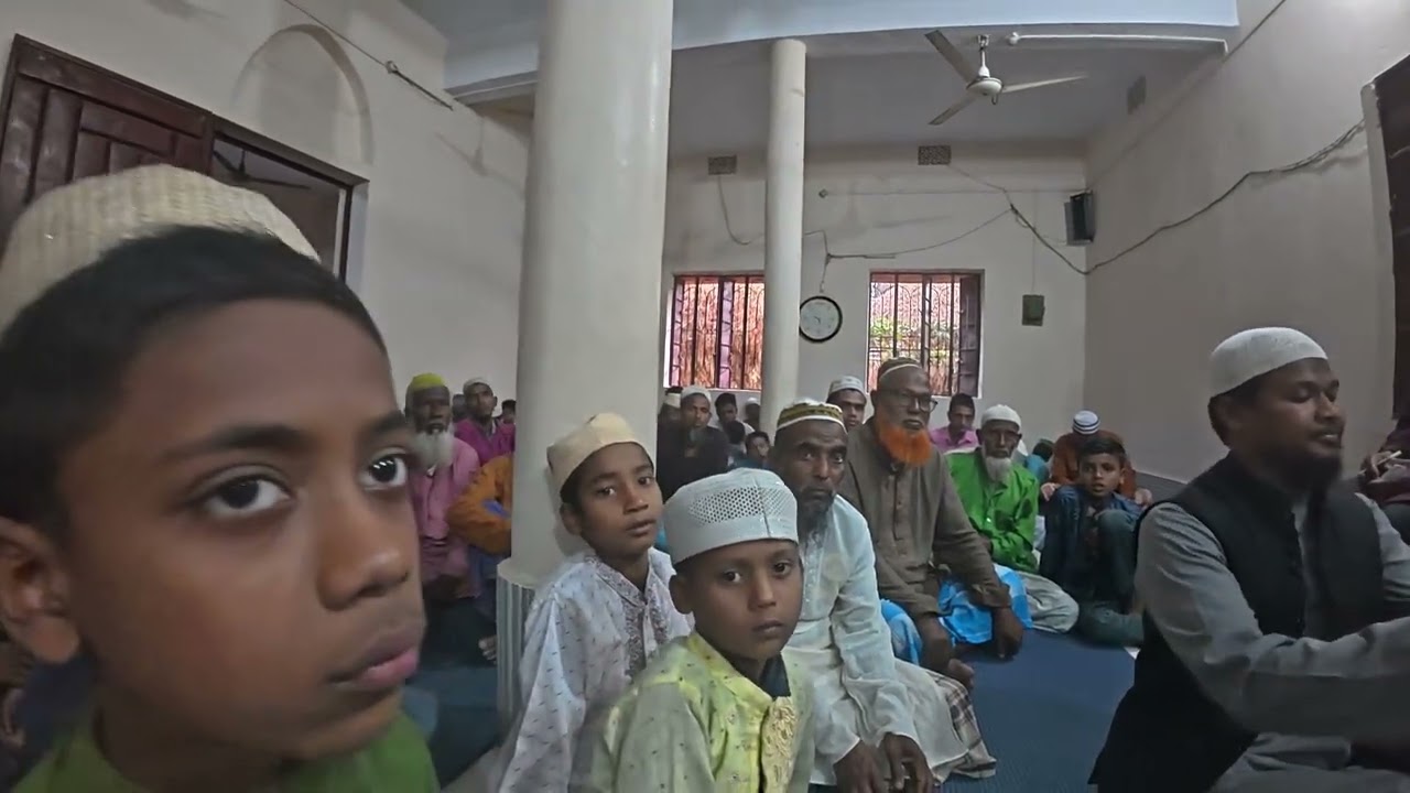 সুবহান আহলে হাদীস মন্ডলপাড়া সাকার উদ্যোগে এক বিশাল ইফতার মাহফিল 