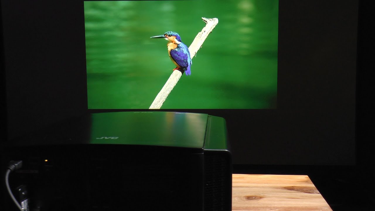 Hands-on: JVC DLA-X500R Full HD Projektor 4K-e-Shift (dt. UT, ENG SUB)