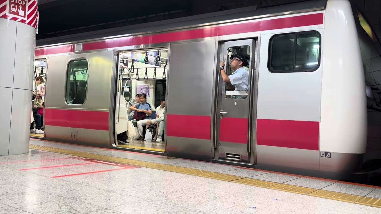 京葉線有名車掌Sさん　東京駅にて