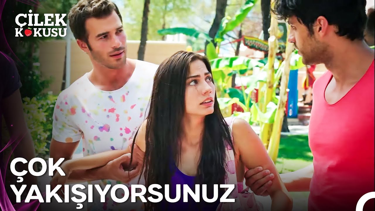 Kendini Role Kaptırdı - Çilek Kokusu