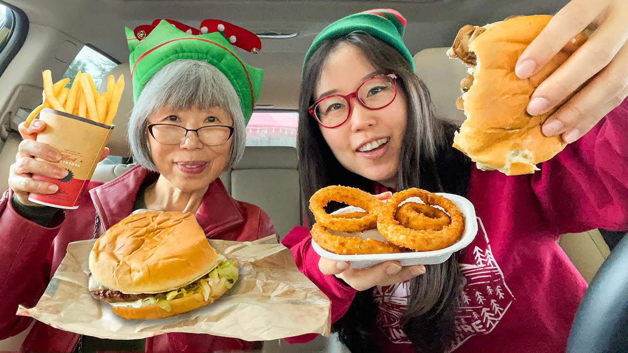 BURGERS & FRIES at Local 1950s Drive-In 🍔 ft Onion Rings & Crab Sandwich