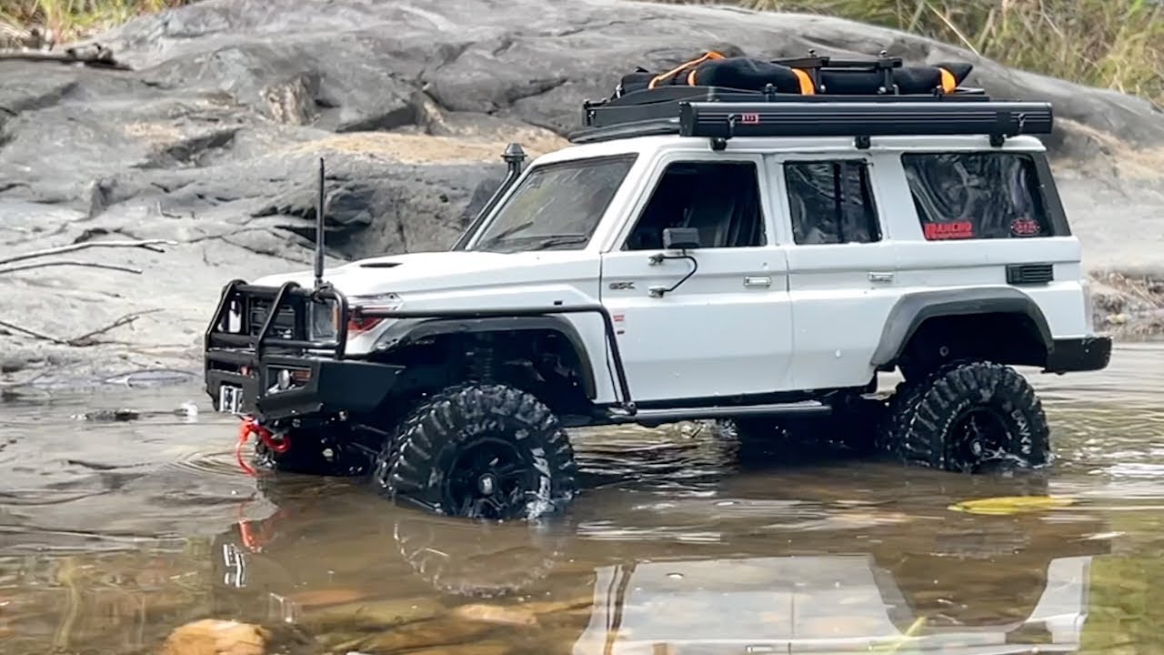 Toyota Landcruiser 70 LC76 GXL Off road / RC4WD TF2 RC CAR