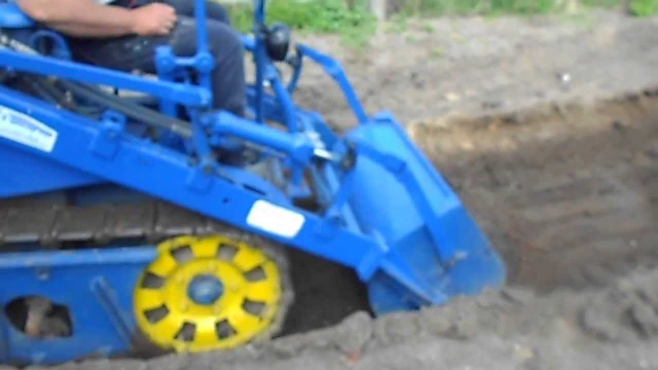 Schmiedag Kleinraupe German Oldtimer Trakloader