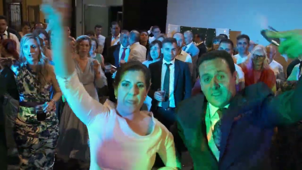 BAILE DE NOVIOS