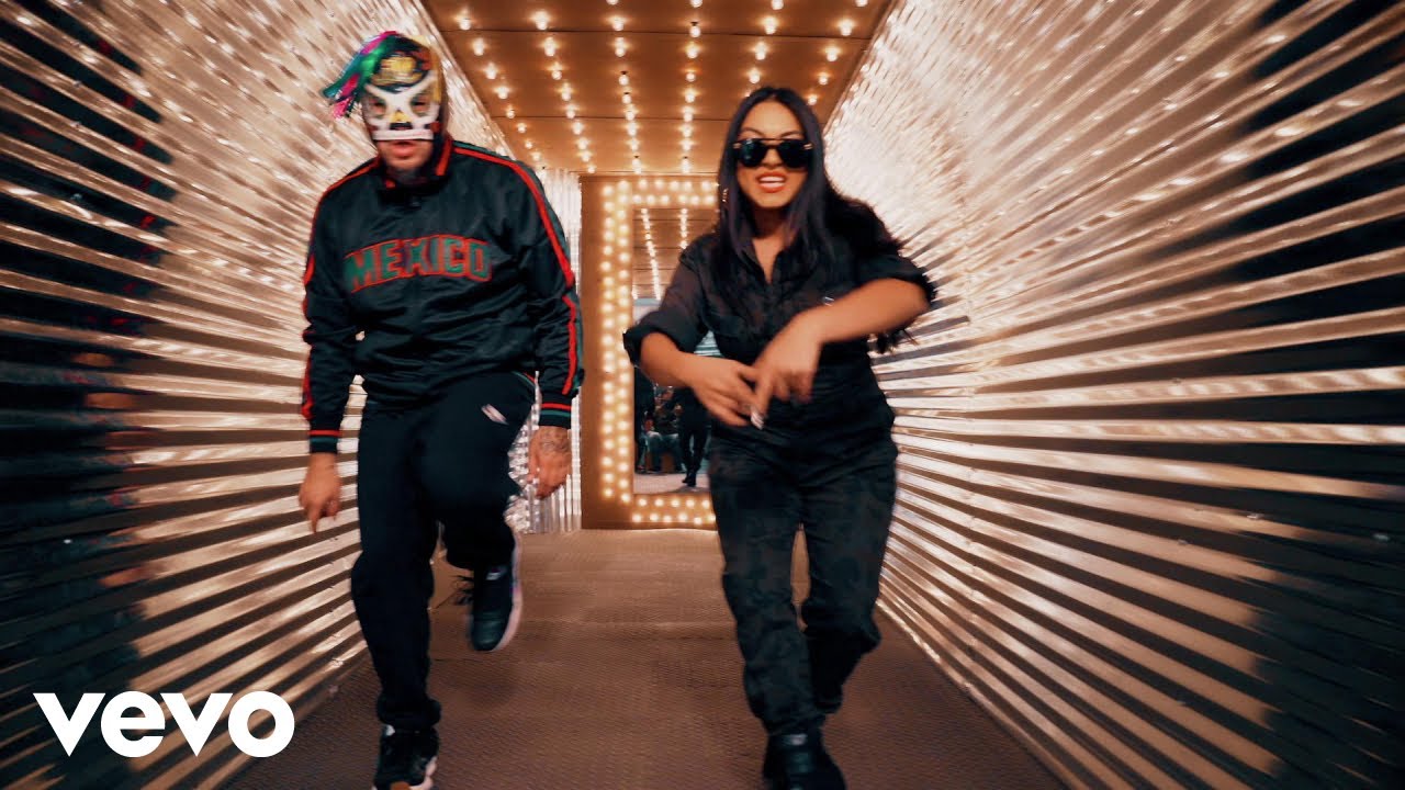 iLL Mascaras, Beatriz Gonzalez - Mexico