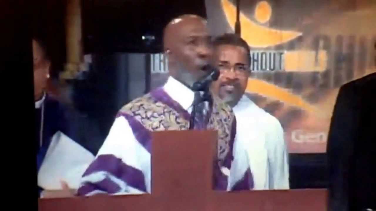 Bishop John Bryant preaching Bishop Sarah Frances Taylor Davis funeral