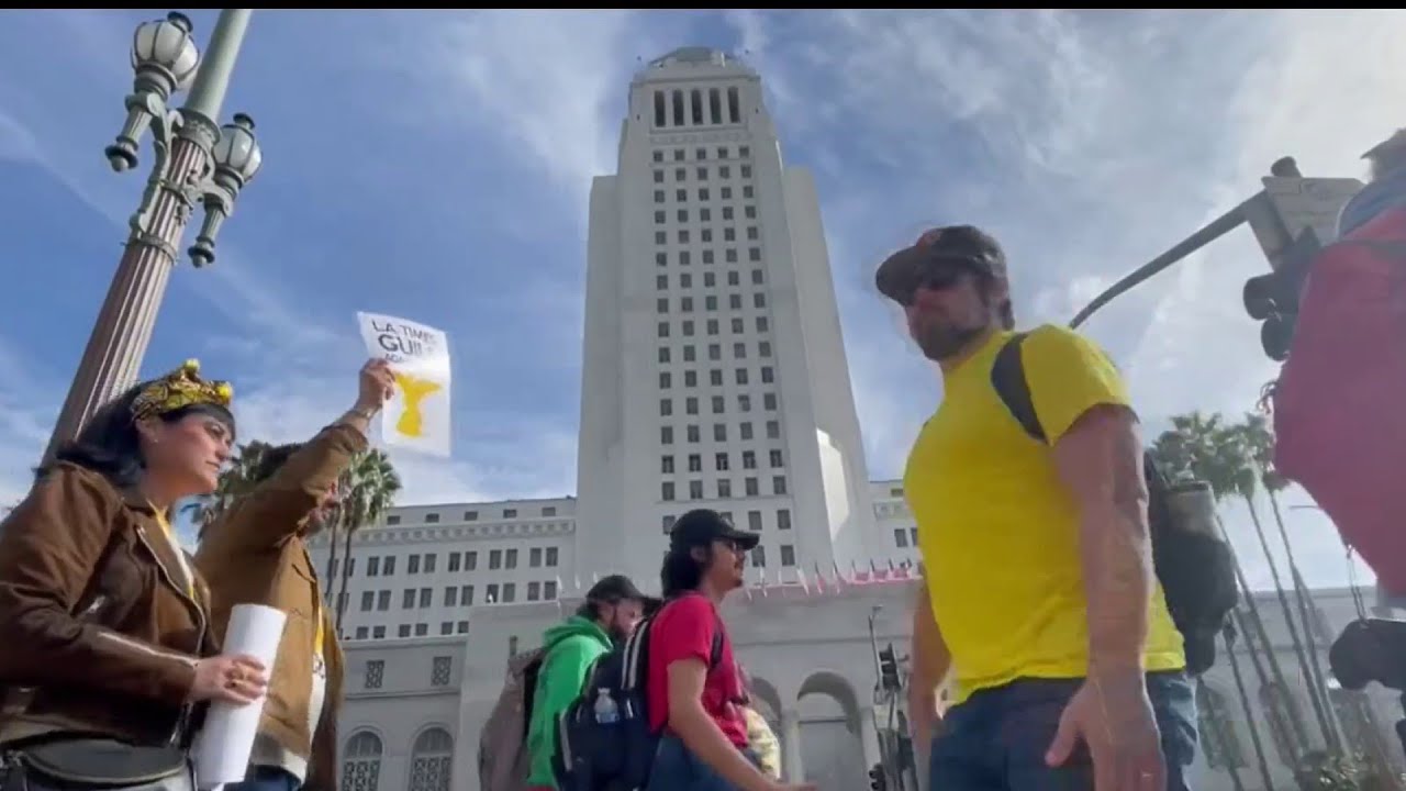 LA Times first strike in history