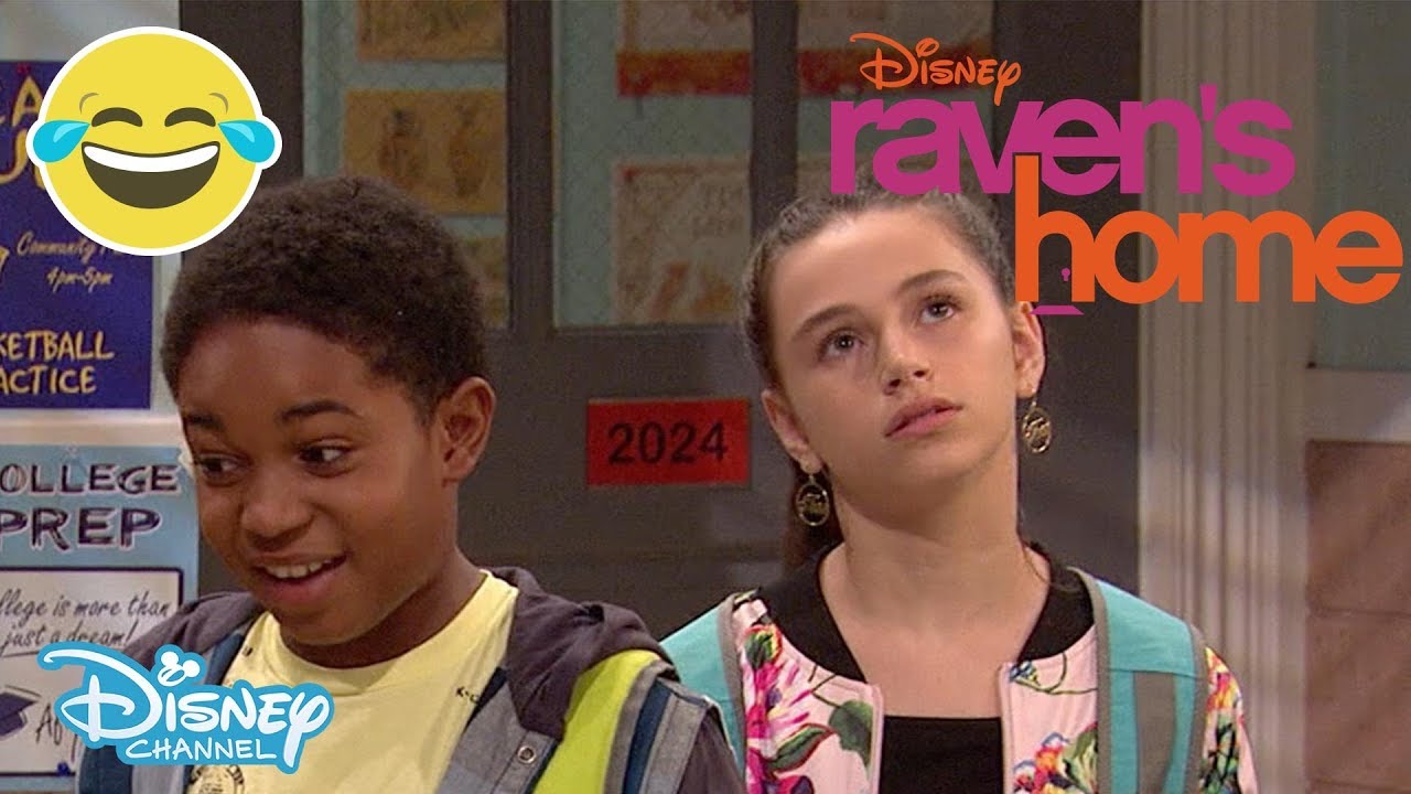 Raven's Home | Sneak Peek: Basketball BAE 🏀❤️ | Official Disney Channel UK