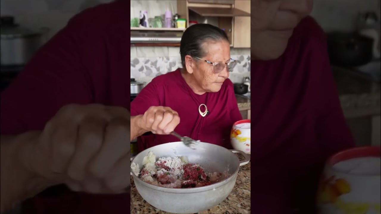 Cómo hacer tortas de papa con carne