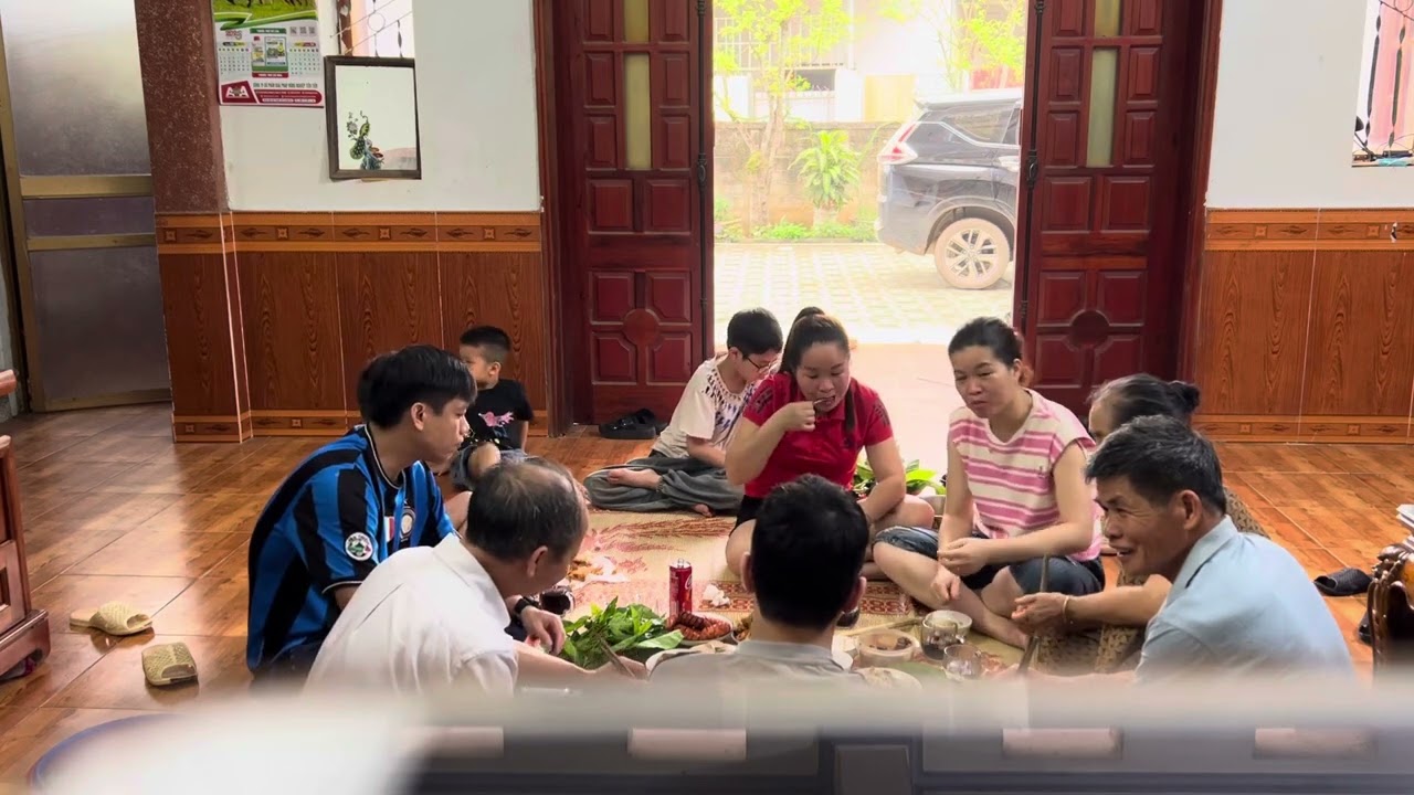 ngày 28 tháng 4, 2025