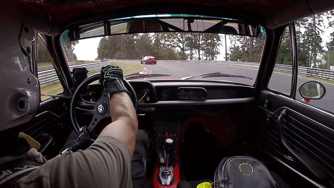 Mad driving at The Nürburgring - classic BMW 2002 Ti