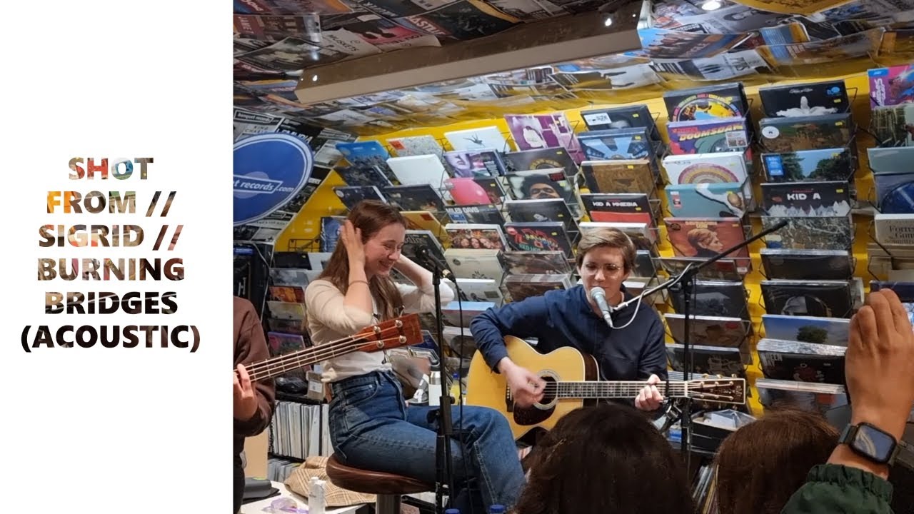 SHOT FROM // SIGRID // BURNING BRIDGES (ACOUSTIC) // LIVE AT BANQUET RECORDS, KINGSTON