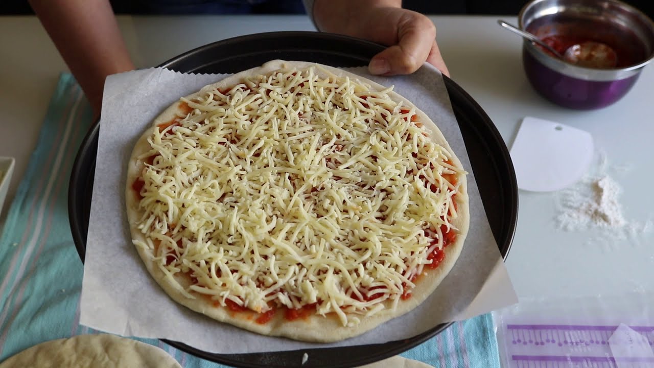 Buzluk İçin Pizza Nasıl Yapılır? Gerçek İtalyan Pizza Tarifi