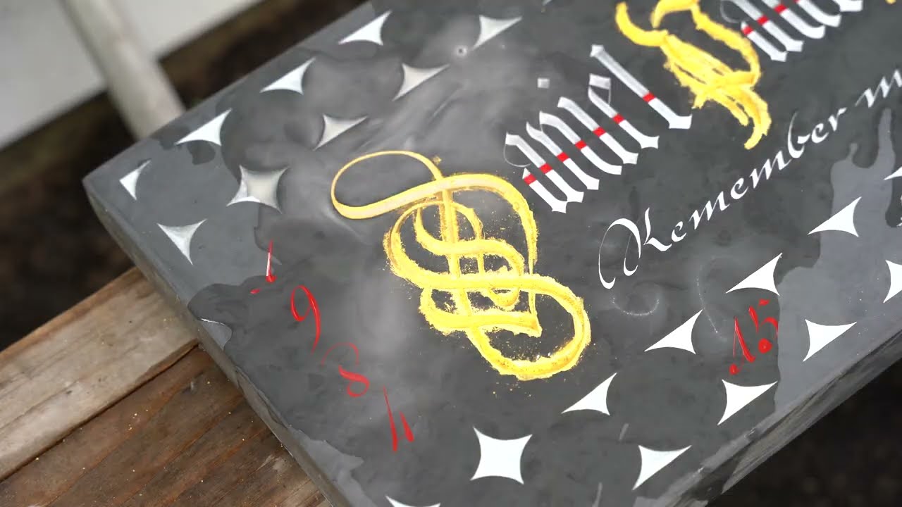 Painting/Gilding a Memorial