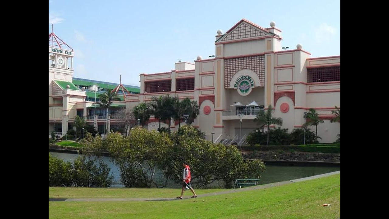 Pacific Fair - September 2000 - Smeg Trek: Beyond Limits 25th Anniversary Clips - Gold Coast