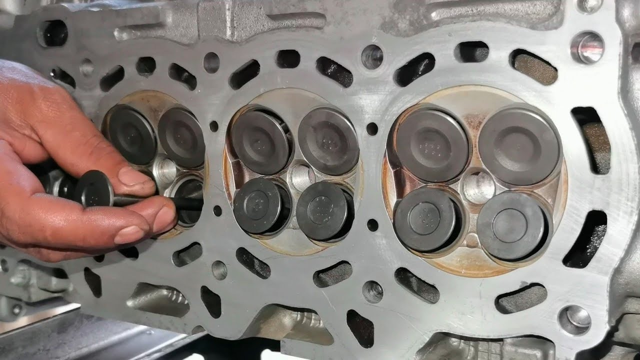 how to head valve problem // Toyota 2nz head valve repair and tapped setting
