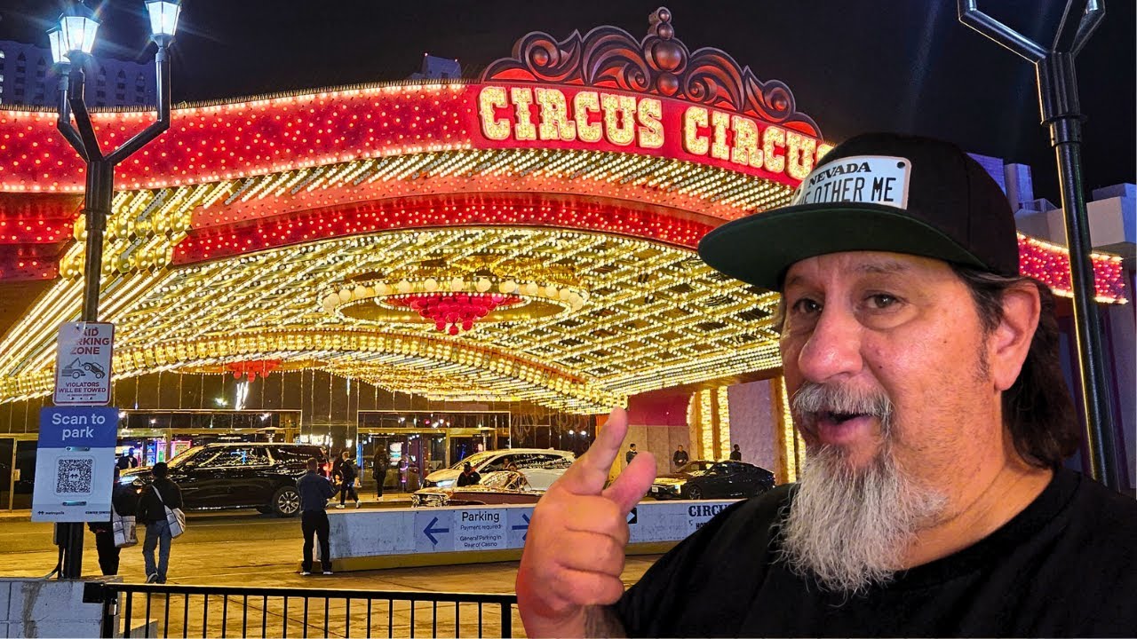 Circus Circus Is A Ghost Town | Almost Completely Empty 