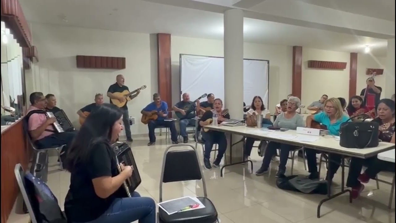Santo - Organización Instrumental Coral Santa Ana