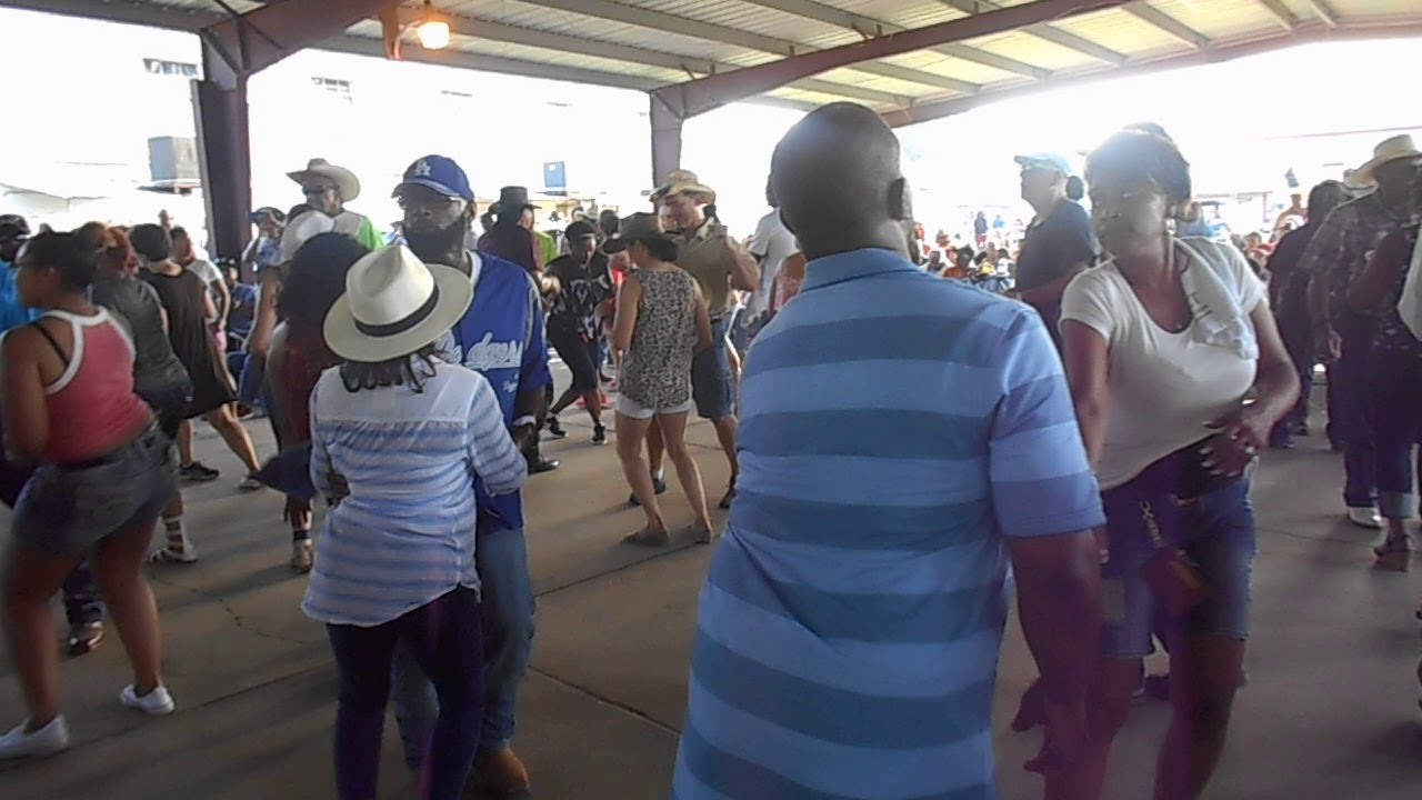 Step Rideau & the Zydeco Outlaws......7/6/19