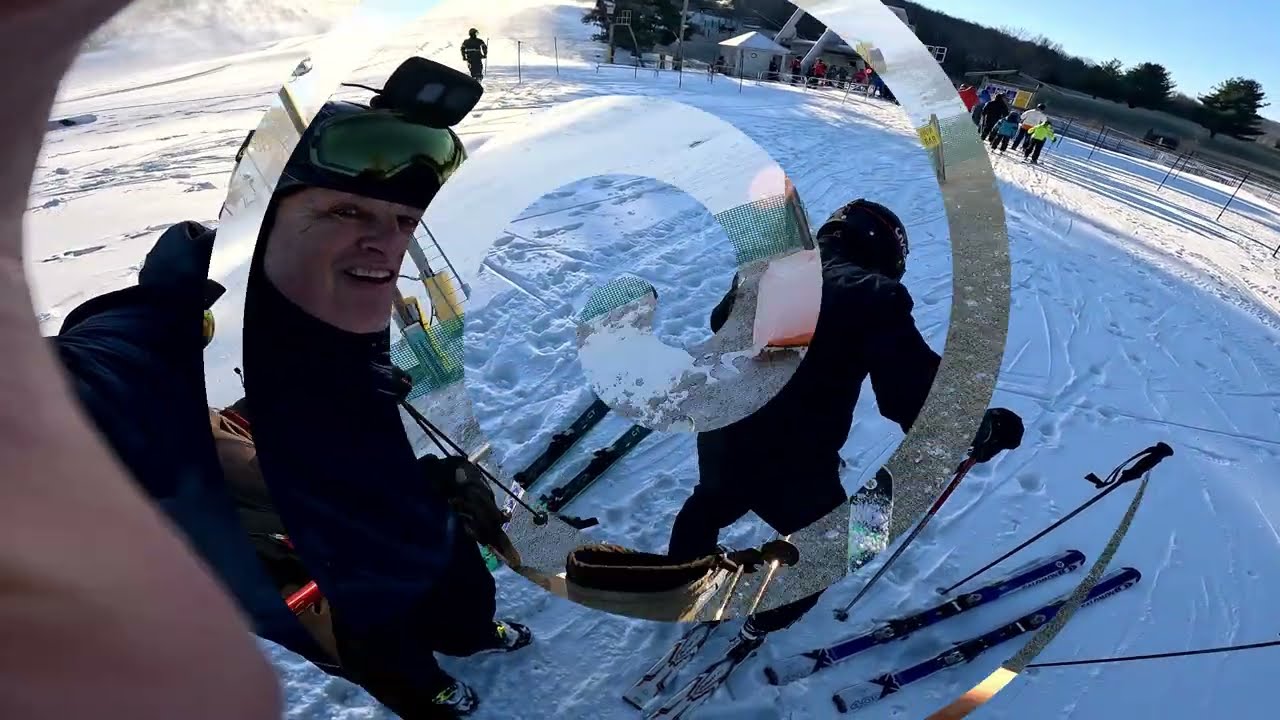 Ski Liberty⛷️🏔️⛷️Monday Dec 22 2025 ~24-31°f Chuck Steve & Joe 🚫❄️🪮Snow Groomers🪮❄️ 🚫😭 missed spots